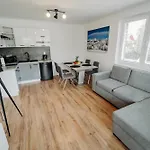 Double Floor With 2 Terraces 벨카 롬니차