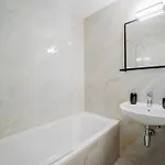 Double Floor With 2 Terraces 아파트 벨카 롬니차