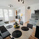 아파트 Double Floor With 2 Terraces