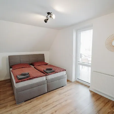 Double Floor With 2 Terraces *